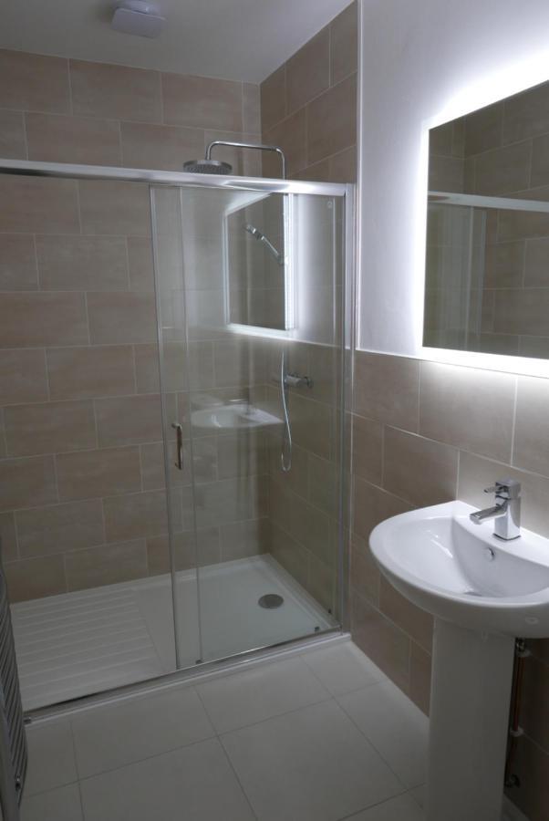 1 Bed Close To Arena Sleeps Up To 4 People F4 *