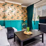 Exclusive Rates For Direct Longer Bookings - Cosy Spaces Accommodation Leeds