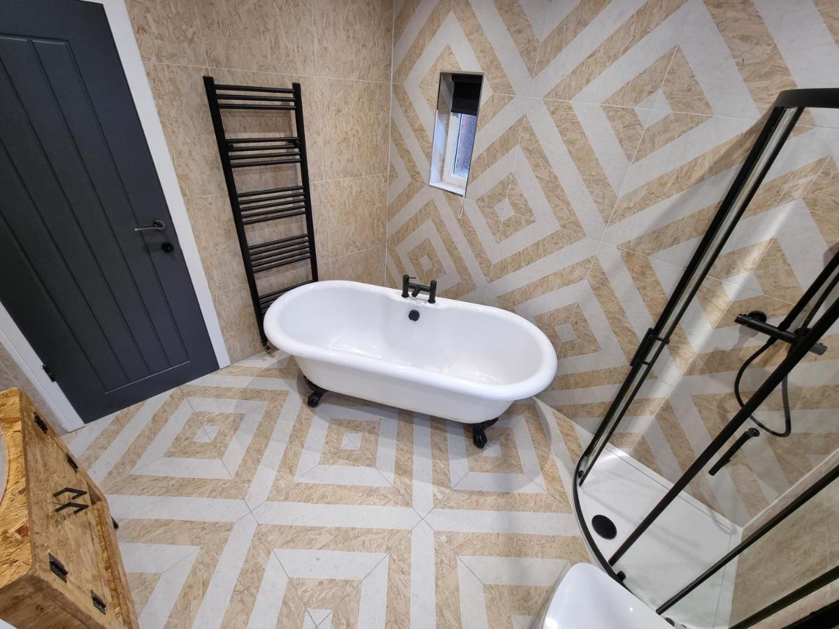 Park Mount Residences - Luxury 3 Bedroom Flat In Leeds With Free Parking Leeds (West Yorkshire)