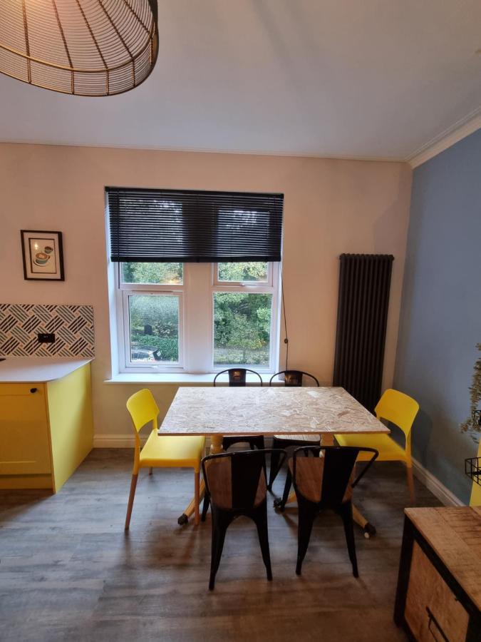Apartment Park Mount Residences - Luxury 3 Bedroom Flat In Leeds With Free Parking *