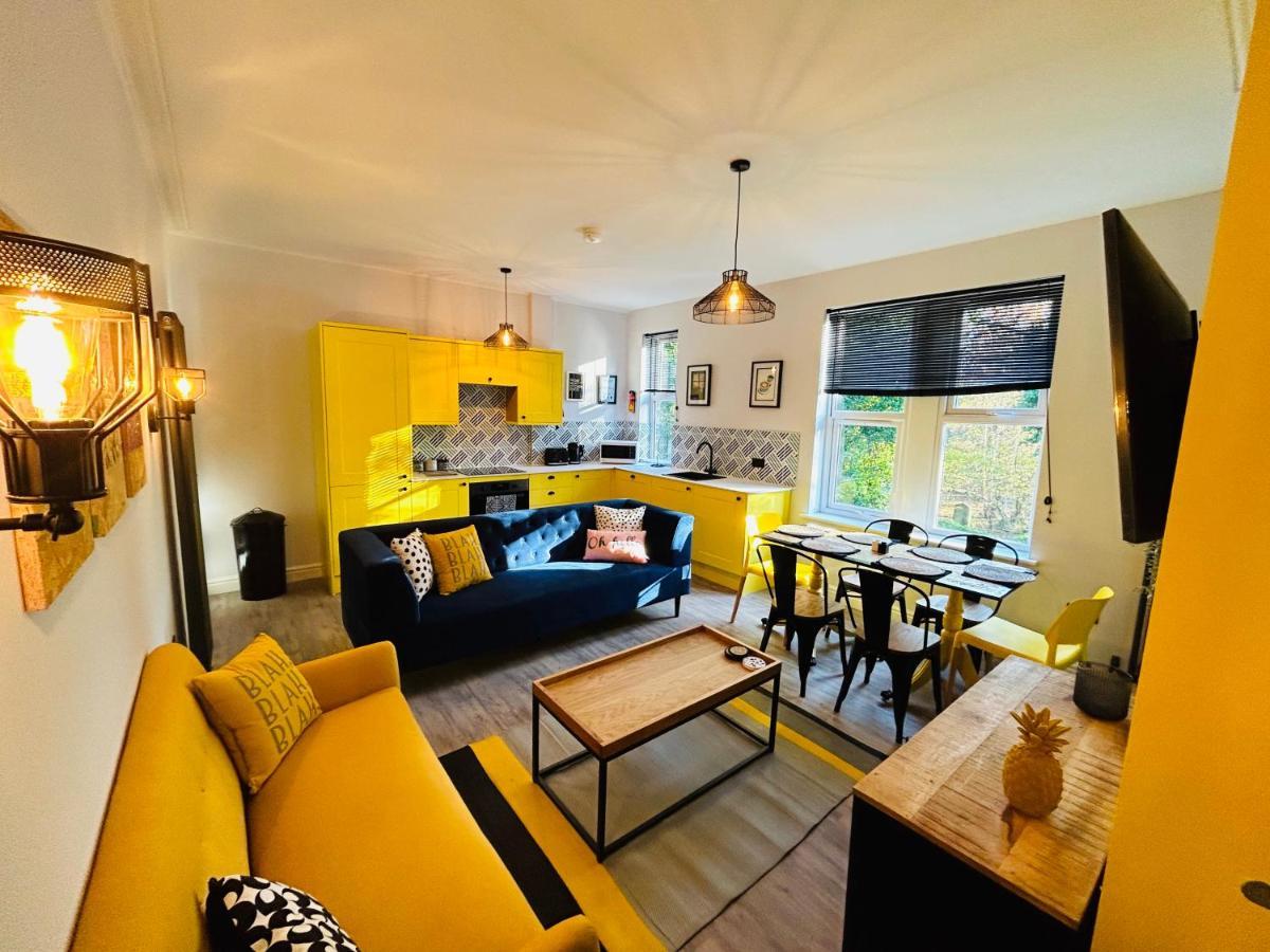 Park Mount Residences - Luxury 3 Bedroom Flat In Leeds With Free Parking Leeds (West Yorkshire)