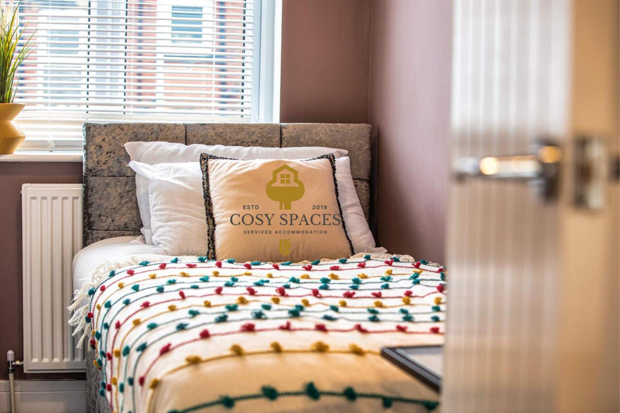 Holiday home Exclusive Rates For Direct Longer Bookings - Cosy Spaces Leeds