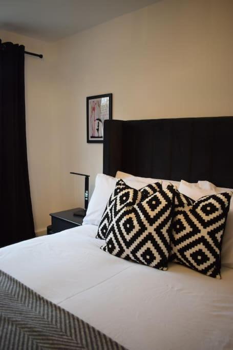 The Little Luxury Getaway! * Leeds (West Yorkshire)