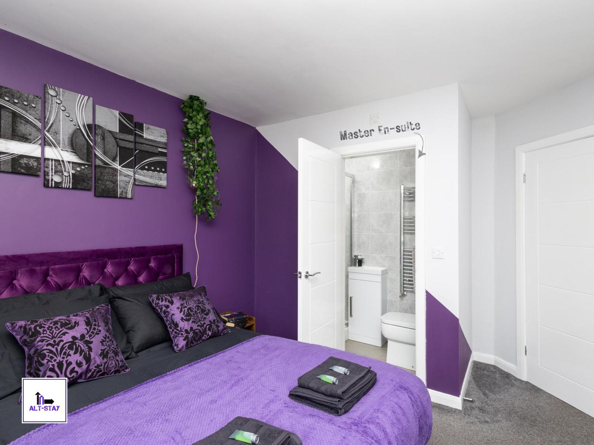 Alt-Stay Leeds West - 3 Bed - 10 Percent Off Monthly - Contractors, Insurance, Relocation - Long Stays Welcome * Leeds (West Yorkshire)