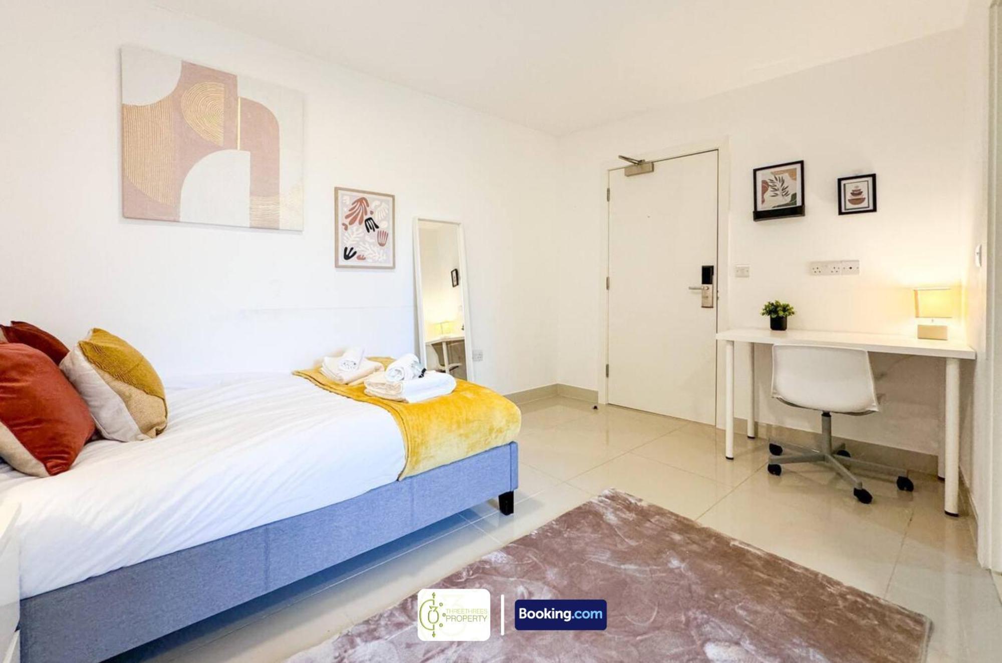 3 Bedroom Apt By Threethreethreesproperty Short Lets & Serviced Accommodation Leeds With Wi-Fi & Parking