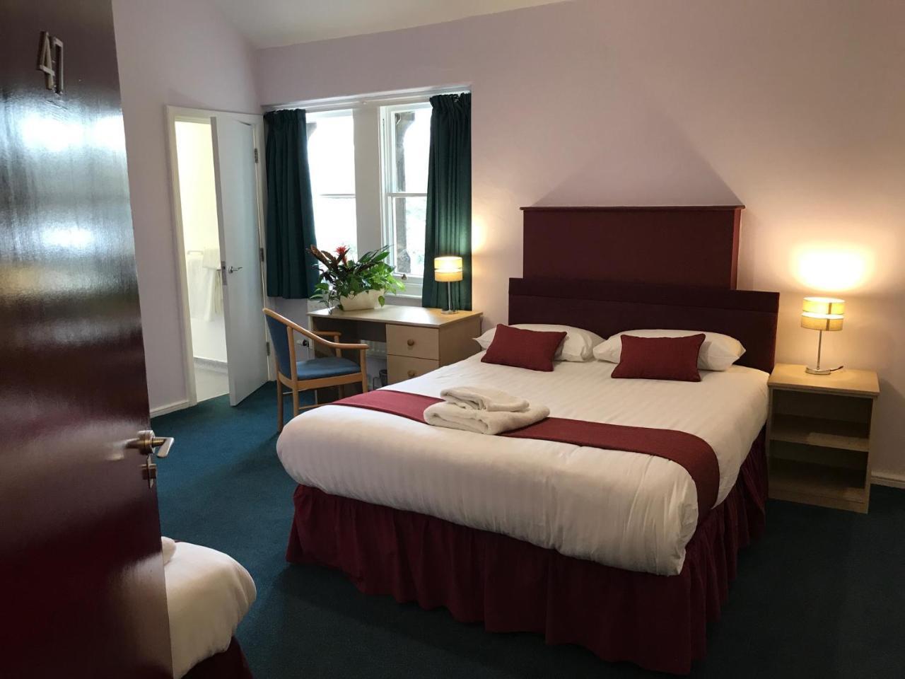 Hotel Hinsley Hall 3*